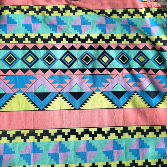 NASTY Gal Whitney Eve Colorful Geometric Print Women's Tank Top - Size Small ⭐ - Picture 8 of 10